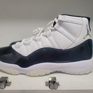 Jordan Athletic Shoes White and Black